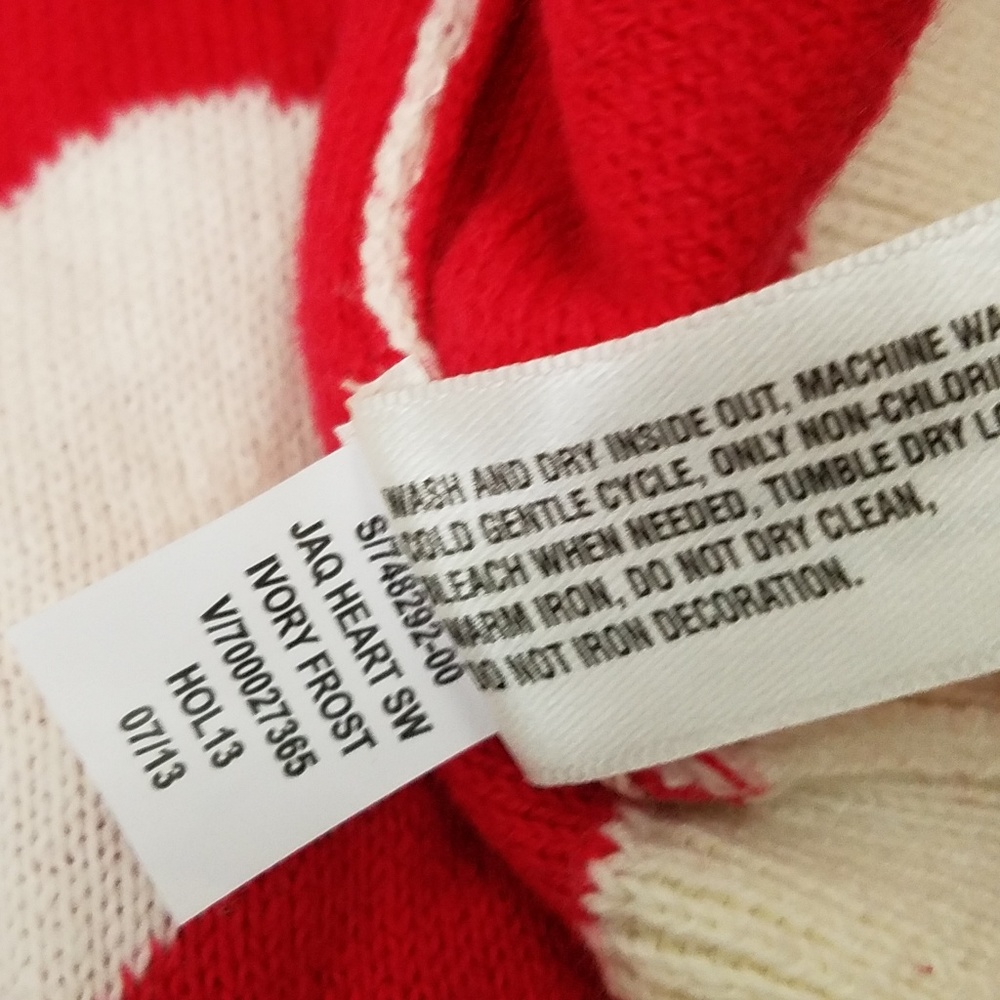 Gap Kids size XL Sequin Heart Sweater Red Ivory - Picture 6 of 8